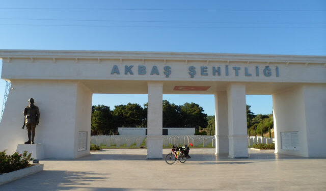 GELİBOLU YARIMADASI ŞEHİTLERE SAYGI TURU 2 NCİ GÜN 11-14 EYLÜL 2017 (Mahmut Paşa Koyu-Tayfur-Ecebey-Yalova Zabitan Şehitliği-Akbaş Şehitliği-Bigalı)