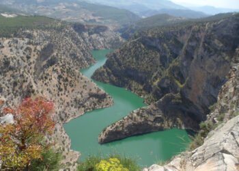 SANDRAS DAĞI-GİRENİZ VADİSİ-BARZA OVASI-ARAPAPIŞTI KANYONU 16-25 NİSAN 2019 (8 nci gün Gülbağlık,Kurbağalık,İnceğiz,Akçay,Arapapıştı Kanyonu,Amasya,Kemer Baraj Göleti,Kemer )