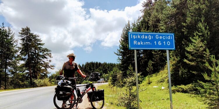 KÜRE DAĞLARINDAN SAKARYA VADİSİNE 05-14 TEMMUZ 2021  ( 6 ncı Gün Göynükçukuru-Çerkeş-Işık Dağı-Gümele-Kızılcahamam-Abacı Peri Bacaları)