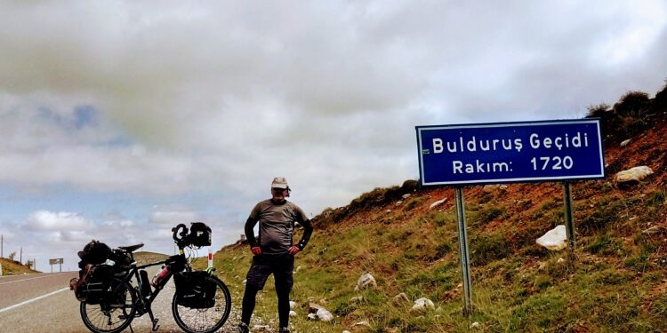 TOROSLARDAN EGEYE 06-19 MAYIS 2022 (3 ve 4 ncü Gün Kamışlı-Yelatan-Aladağlar-Çamardı-Çukurbağ-Elmalı-Ovacık-Niğde)