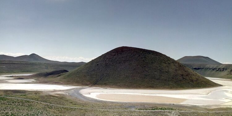 TOROSLARDAN EGEYE 06-19 MAYIS 2022 ( 5 ve 6 ncı Gün Niğde-Bor-Zengen-Belkaya-Emirgazi-Meke Krater Gölü-Karapınar-İsmil)