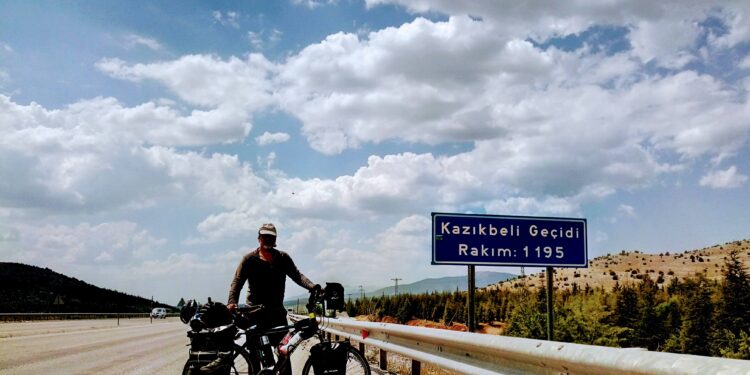 TOROSLARDAN EGEYE 06-19 MAYIS 2022   (13 ve 14 ncü Gün  Salda Gölü-Karahüyük-Yatağan-Serinhisar-Tavas-Karahisar-Yahşiler-Ataeymir-Afrodisias Antik Kenti-Kuyucak-Nazilli)