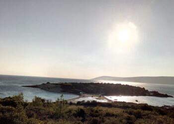 KARABURUN TURU 19-24 ARALIK 2022  ( 1 ve 2 nci Gün İzmir-Bademler-Kuşçular-Demircili Yarımadası-Yağcılar-Tatar Köprüsü-Alaçatı-Ovacık)