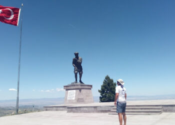 ZAFERE DOĞRU 05-25 HAZİRAN 2024 (13 ncü Gün Şuhut-Zafer Yolu-Kocatepe-Büyükkalecik-Afyonkarahisar-26 Ağustos Tabiat Parkı)